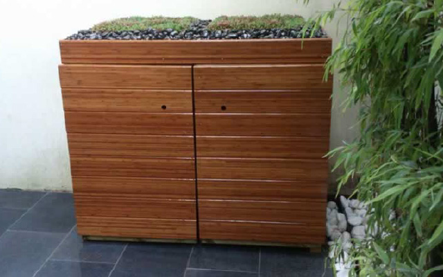 Abris de rangement en bambou et toiture végétalisée - Lille