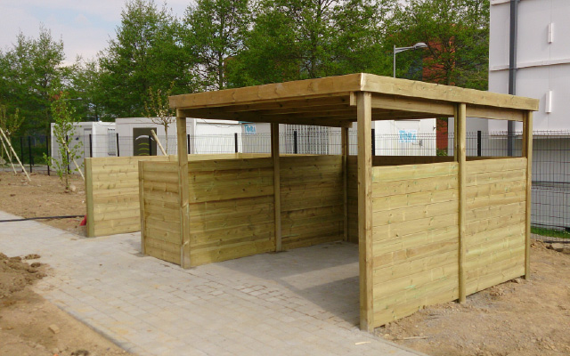 Abris vélo et local poubelle en lames bois encastrées – Villeneuve d'Ascq / Haute-borne