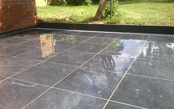 Terrasse en pierre bleue 40x40/2cm – Villeneuve d'Ascq